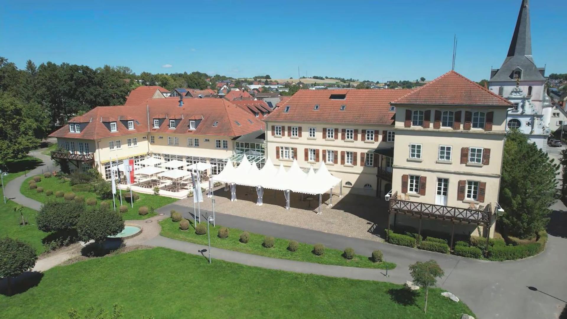 Schloss Neckarbischofsheim Екстериор снимка